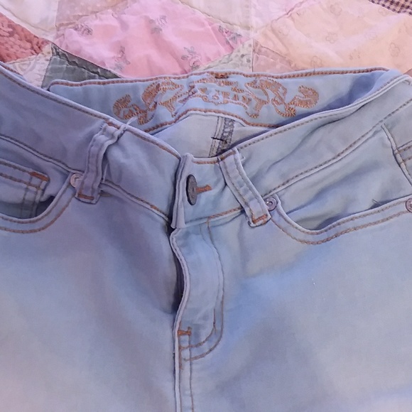 Light skinny jeans - Picture 3 of 6